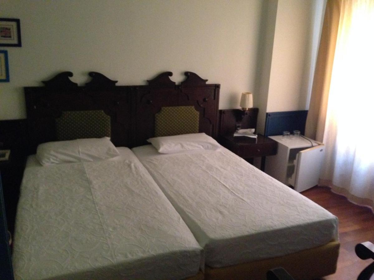 Hotel Aliki Сими Номер фото